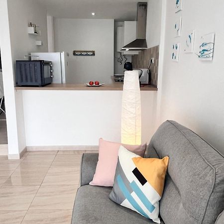 Sunshine Beach Apartments Адехе Экстерьер фото