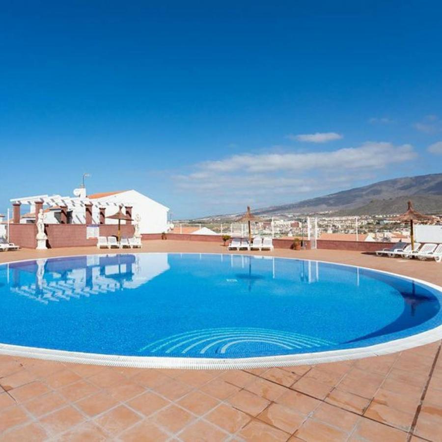 Sunshine Beach Apartments Адехе Экстерьер фото